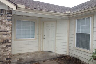 6656 S Utica Pl in Tulsa, OK - Foto de edificio - Building Photo