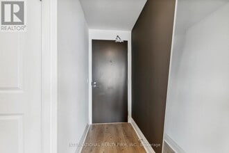 17-1417 Zorra St in Toronto, ON - Building Photo - Building Photo