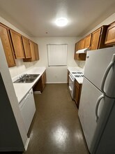5950 Main St in Los Angeles, CA - Building Photo - Building Photo