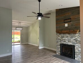 1347 Brill Rd in Paradise, CA - Building Photo - Building Photo