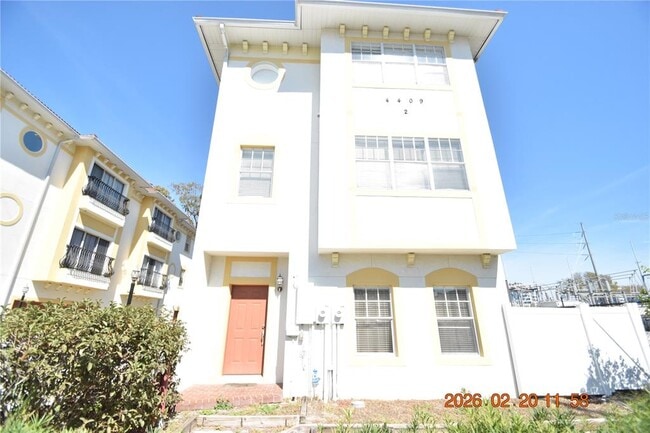 property at 4409 W Gray St