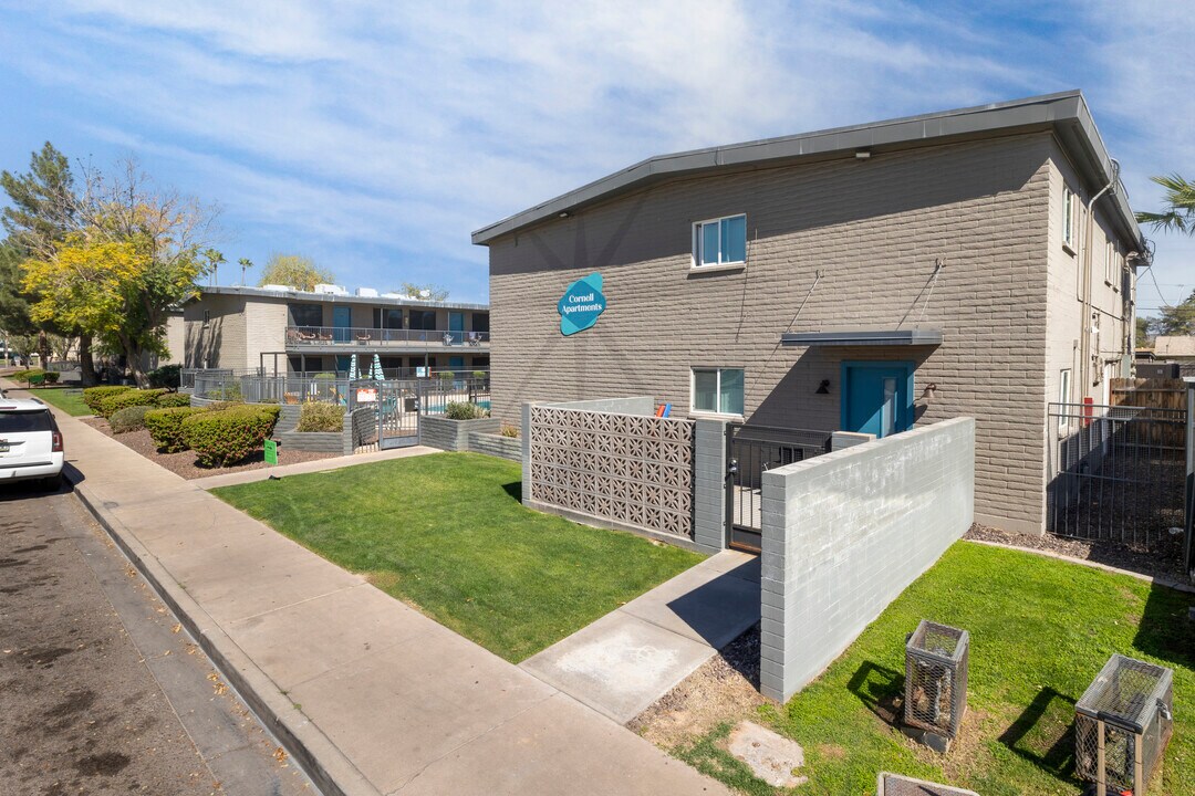 Cornell Apartments in Phoenix, AZ - Foto de edificio