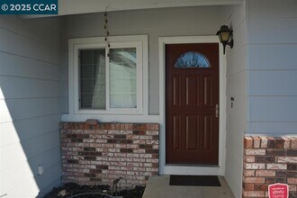 3320 Blythe Dr in Antioch, CA - Building Photo - Building Photo