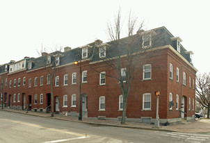 150 W Merrimack St Apartments