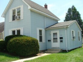 3001 Kossuth St in Lafayette, IN - Building Photo