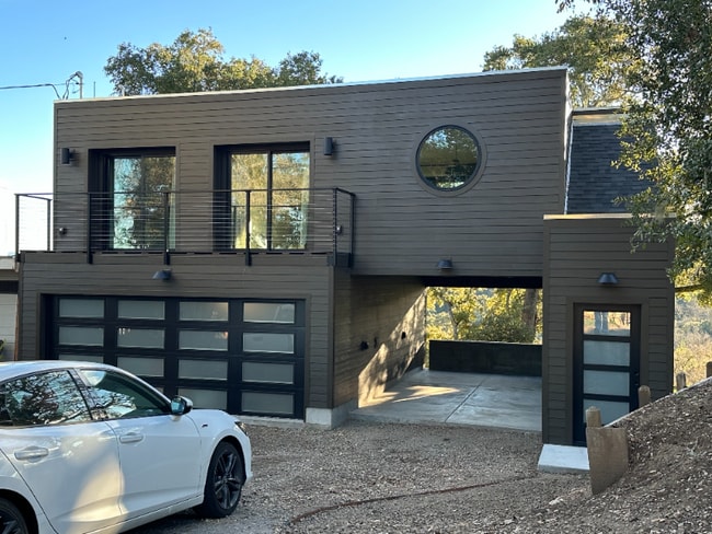 property at 5780 Violeta Ave