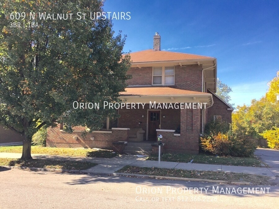 609 N Walnut St in Bloomington, IN - Building Photo