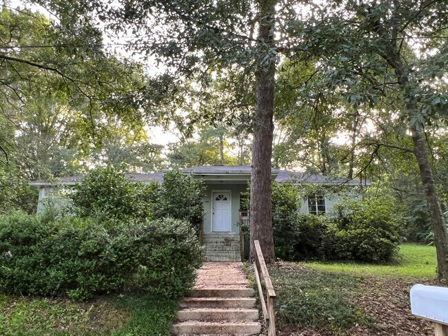 2318 Amelia Cir in Tallahassee, FL - Building Photo - Building Photo