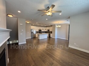 276 E Sandy Sage Way in Sandy, UT - Building Photo - Building Photo