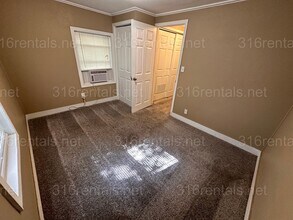 740 Hendryx in Wichita, KS - Building Photo - Building Photo