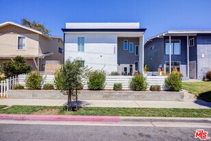 1303 Beryl St in Redondo Beach, CA - Building Photo