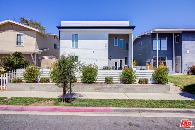property at 1303 Beryl St