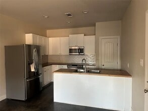 426 North St in Buffalo Gap, TX - Building Photo - Building Photo
