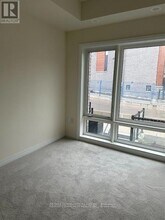 255 McLevin Ave in Toronto, ON - Building Photo - Building Photo