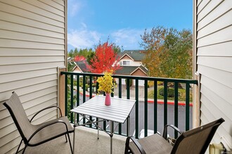4773 Whitworth Pl S in Renton, WA - Foto de edificio - Building Photo
