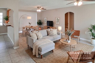 9923 Woodridge Ct in Port Richey, FL - Building Photo - Building Photo