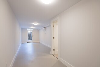 459 Massachusetts Ave in Boston, MA - Foto de edificio - Building Photo