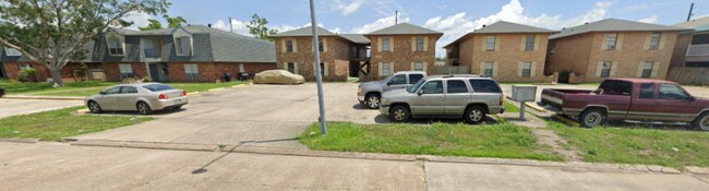 property at 220 Monarch Dr