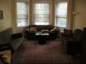 22 Euston St in Brookline, MA - Building Photo