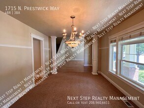 1715 N Prestwick Way in Eagle, ID - Building Photo - Building Photo