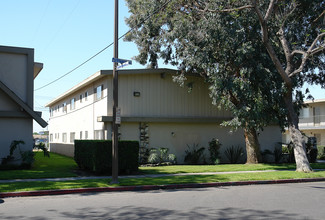 11612 Stuart Dr in Garden Grove, CA - Building Photo - Building Photo