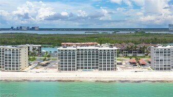 25900 Hickory Blvd in Bonita Springs, FL - Building Photo