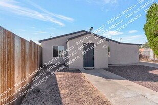 207 W Ohio St in Tucson, AZ - Building Photo
