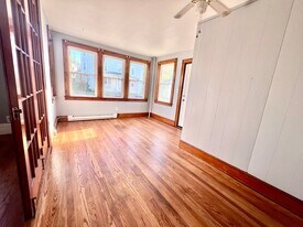 325 Front St, Unit 1st Floor in Chicopee, MA - Building Photo