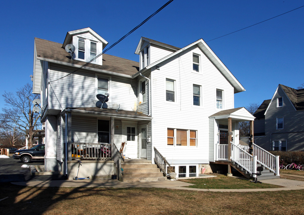 135 West End Ave in Long Branch, NJ - Building Photo