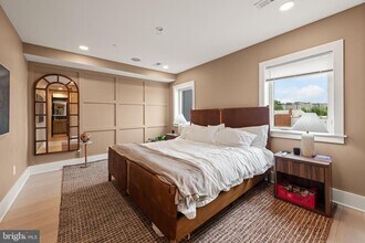 2305 Nicholson St SE in Washington, DC - Foto de edificio - Building Photo