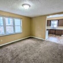 2955 Exeter St in Duluth, MN - Building Photo - Building Photo