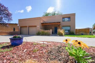2115 Tesoro Pl in Farmington, NM - Building Photo