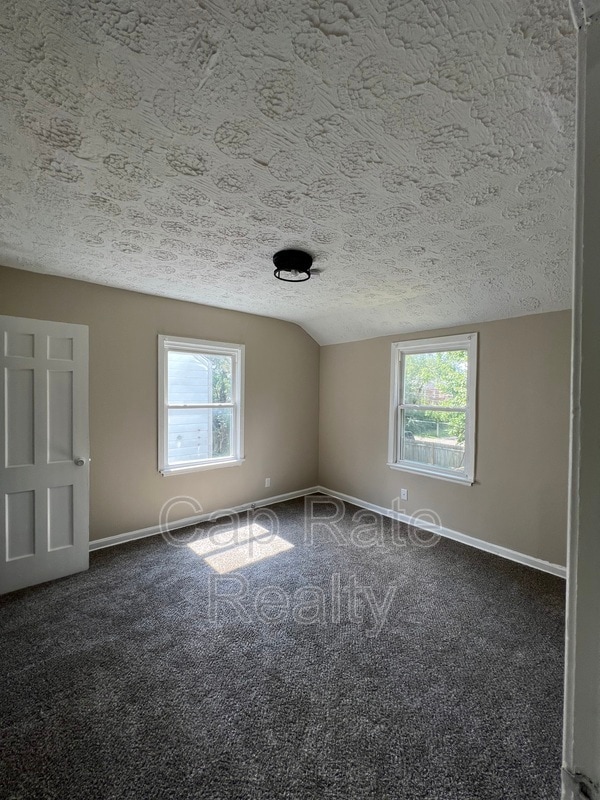 property at 59 N Waverly St