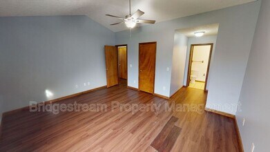 1632 Tamworth Cir in Miamisburg, OH - Building Photo - Building Photo