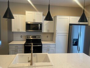 2526-2530 Granite Dr NW in Minot, ND - Building Photo - Building Photo