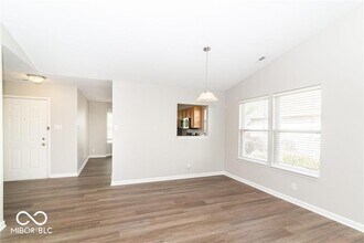 11817 Shady Meadow Pl in Fishers, IN - Building Photo - Building Photo