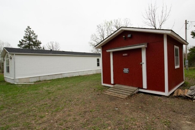 25701 Recoil Dr in Waynesville, MO - Building Photo - Building Photo