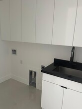 3412 NW 8th Terrace in Cape Coral, FL - Building Photo - Building Photo