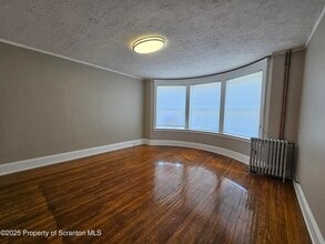 218 S Franklin St in Wilkes-Barre, PA - Building Photo - Building Photo