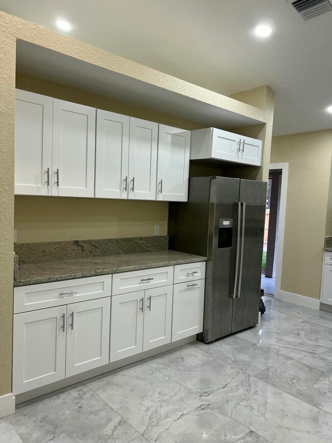 11886 Orange Grove Blvd in West Palm Beach, FL - Building Photo - Building Photo