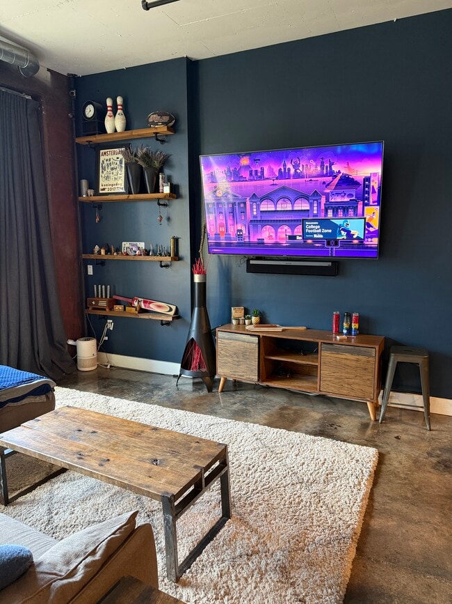 311 W 5th St, Unit 504 in Austin, TX - Building Photo - Building Photo