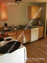 1745 Briggs St in Stevens Point, WI - Building Photo - Building Photo