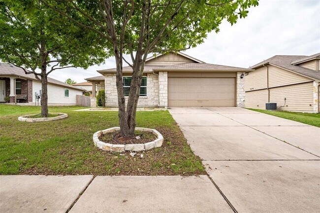 219 Frio River Trail in Hutto, TX - Building Photo - Building Photo