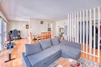 3815 Harrison St in Oakland, CA - Building Photo - Building Photo