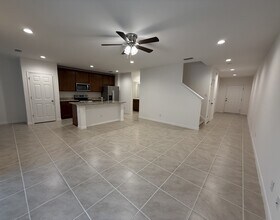 215 Glass Onion Dr in Howey In The Hills, FL - Building Photo - Building Photo