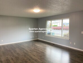 1307 23rd St NW in Puyallup, WA - Building Photo - Building Photo