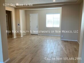9205 Del Webb Ln NW in Albuquerque, NM - Building Photo - Building Photo