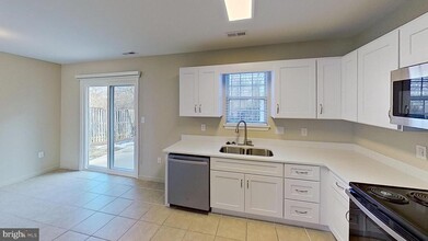 16 Shelton Ct in Indian Head, MD - Building Photo - Building Photo