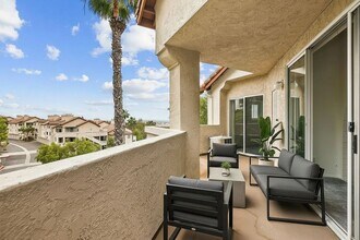 11355 Affinity Ct in San Diego, CA - Building Photo - Building Photo