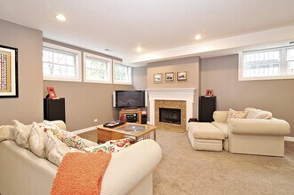 1041 N Marshfield in Chicago, IL - Building Photo - Building Photo